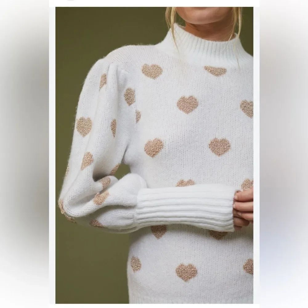 By Anthropologie Hearts High Neck
Sweater size Large